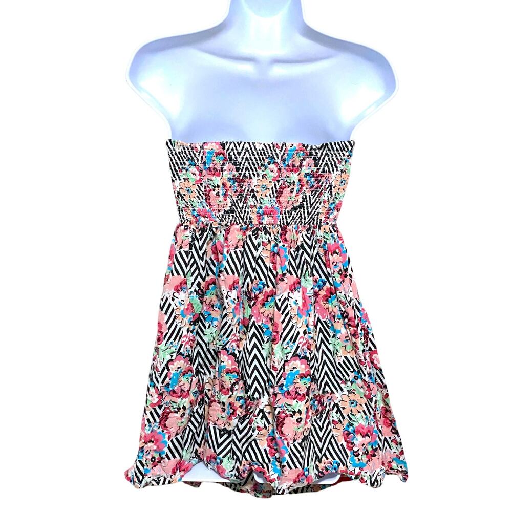 No Boundaries Babydoll Strapless Mini Dress S Smocked Floral Zig Zag Summer Y2K - Picture 2 of 8
